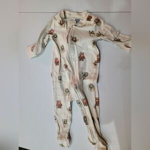 Baby Gap x Star Wars Footed Sleeper 6-9 months